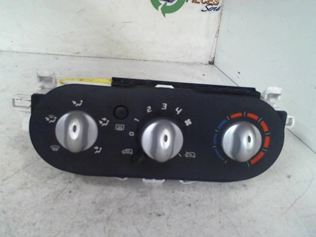 Commande chauffage RENAULT TWINGO 2 PHASE 1 Essence - 1