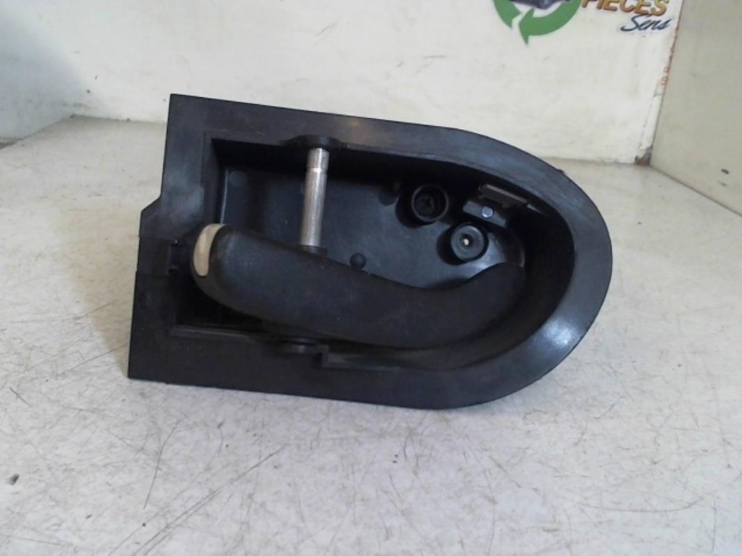 Poignee interieur avant gauche FORD MONDEO 1  - 1