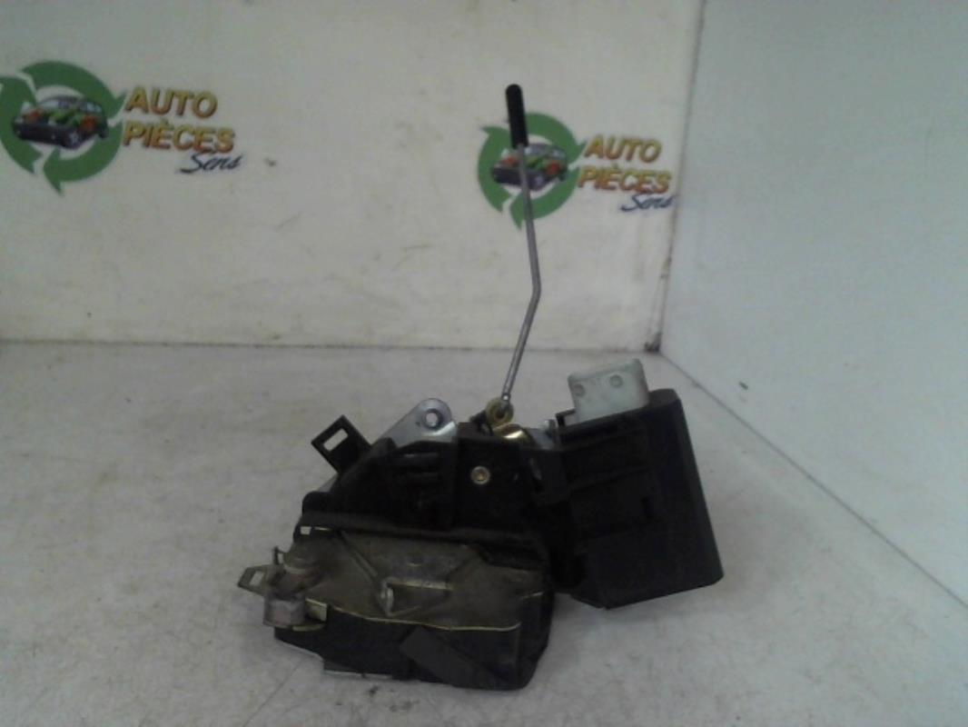 Serrure arriere gauche BMW SERIE 5 E39  - 1