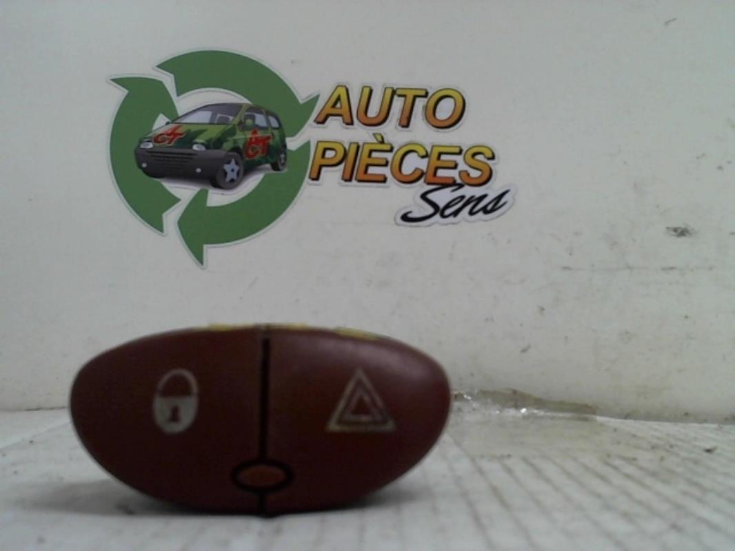 Bouton/Interrupteur PEUGEOT 206+  - 1