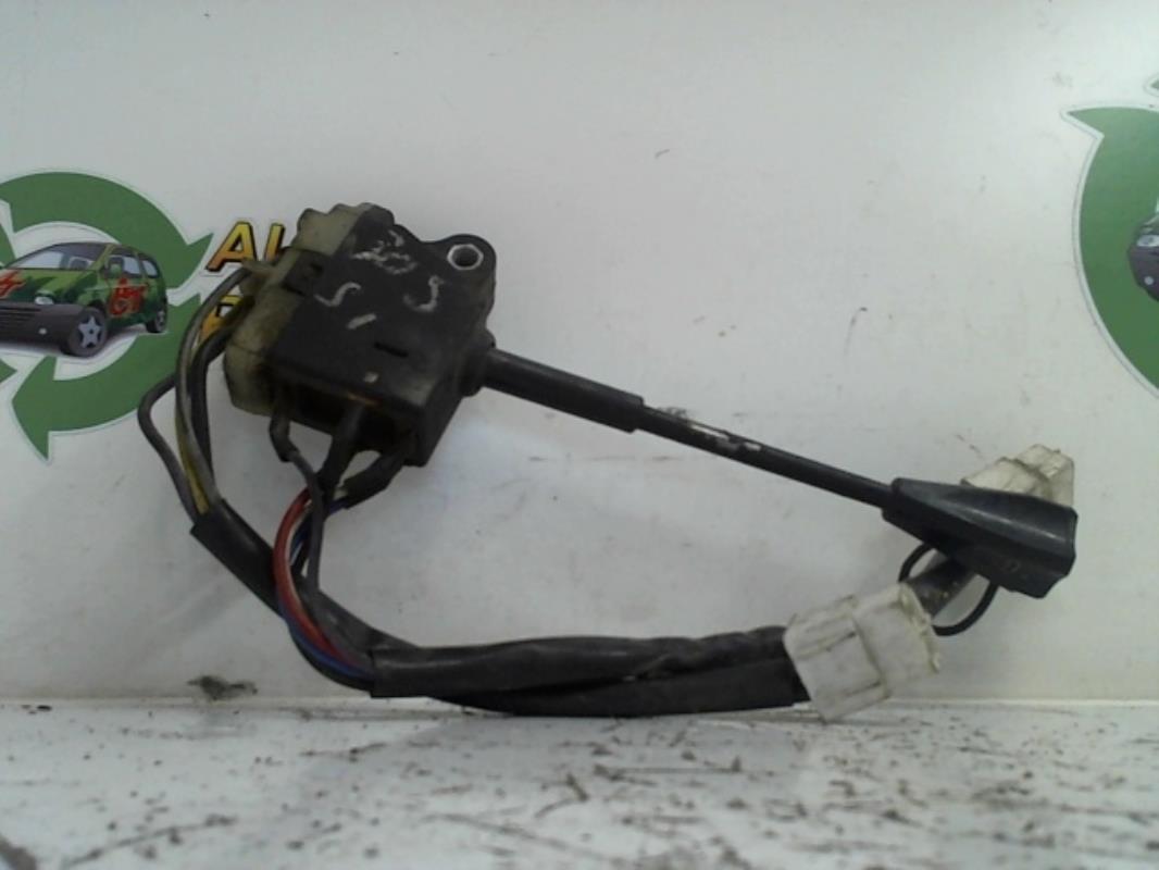 Commodo phare PEUGEOT 305  - 1
