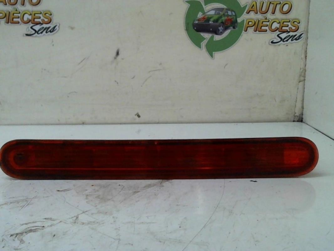Feu arriere stop central PEUGEOT 207 PHASE 1 Diesel - 1