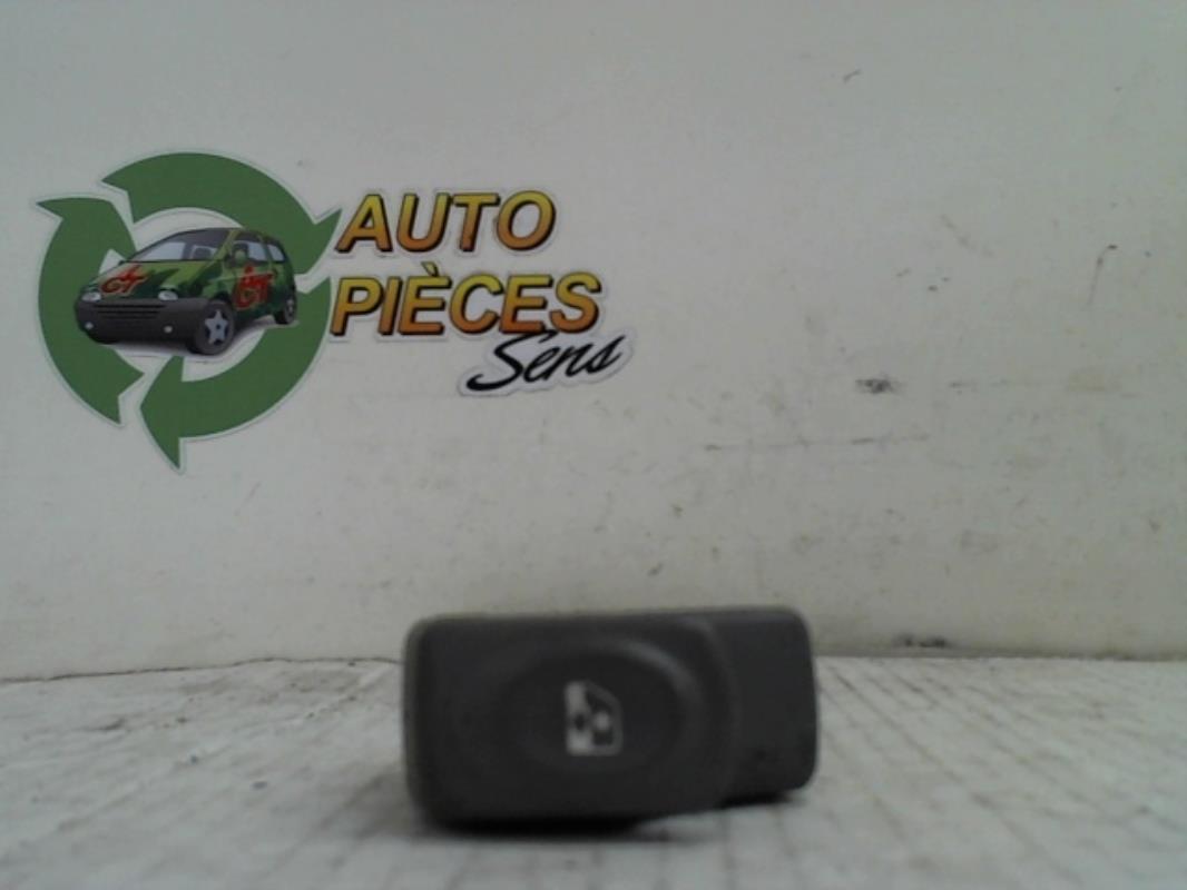 Interrupteur de leve vitre RENAULT TWINGO 1 PHASE 3 Essence - 1