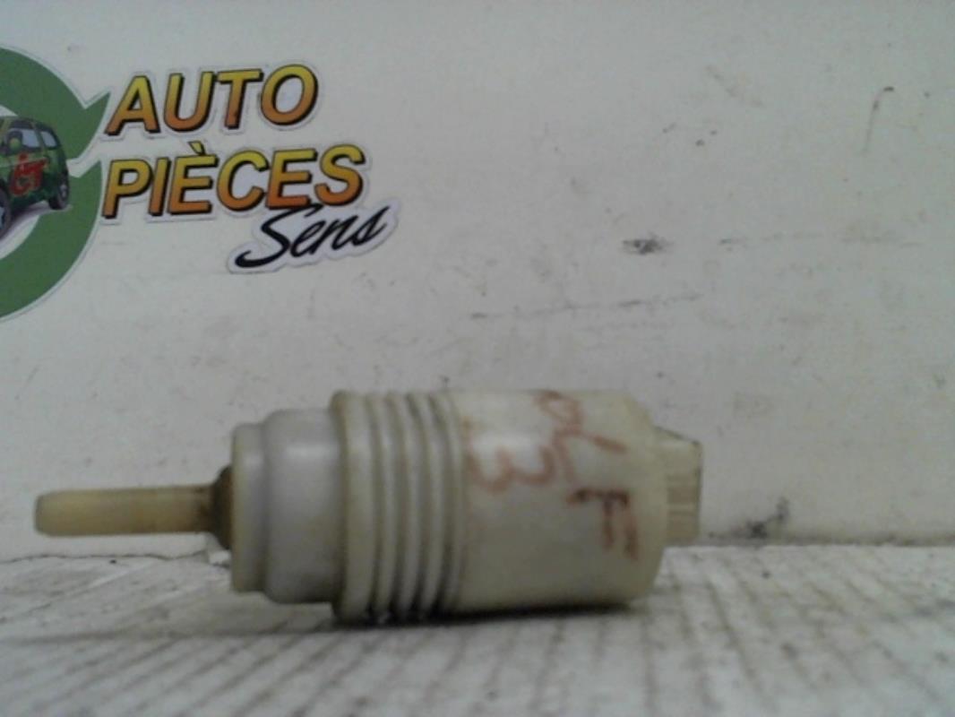 Pompe lave glace avant VOLKSWAGEN GOLF 3  - 1