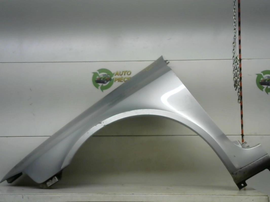 Aile avant gauche RENAULT LAGUNA 1 PHASE 2  - 1