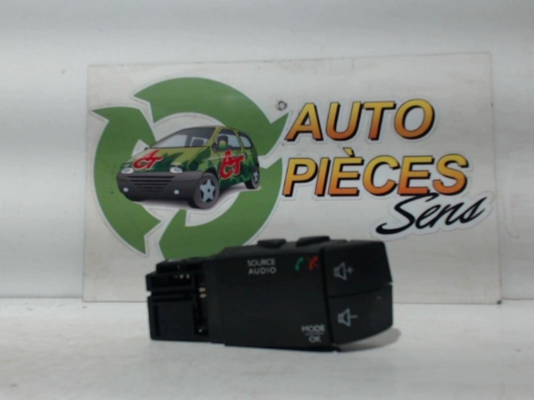 Commande autoradio RENAULT CLIO 4 PHASE 1 Diesel - 1