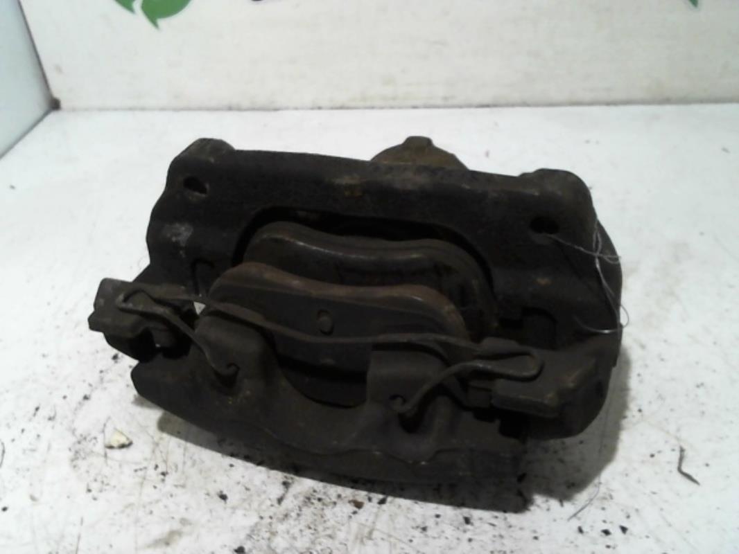 Etrier avant droit (freinage) RENAULT MEGANE 3 PHASE 1 BREAK Diesel - 1