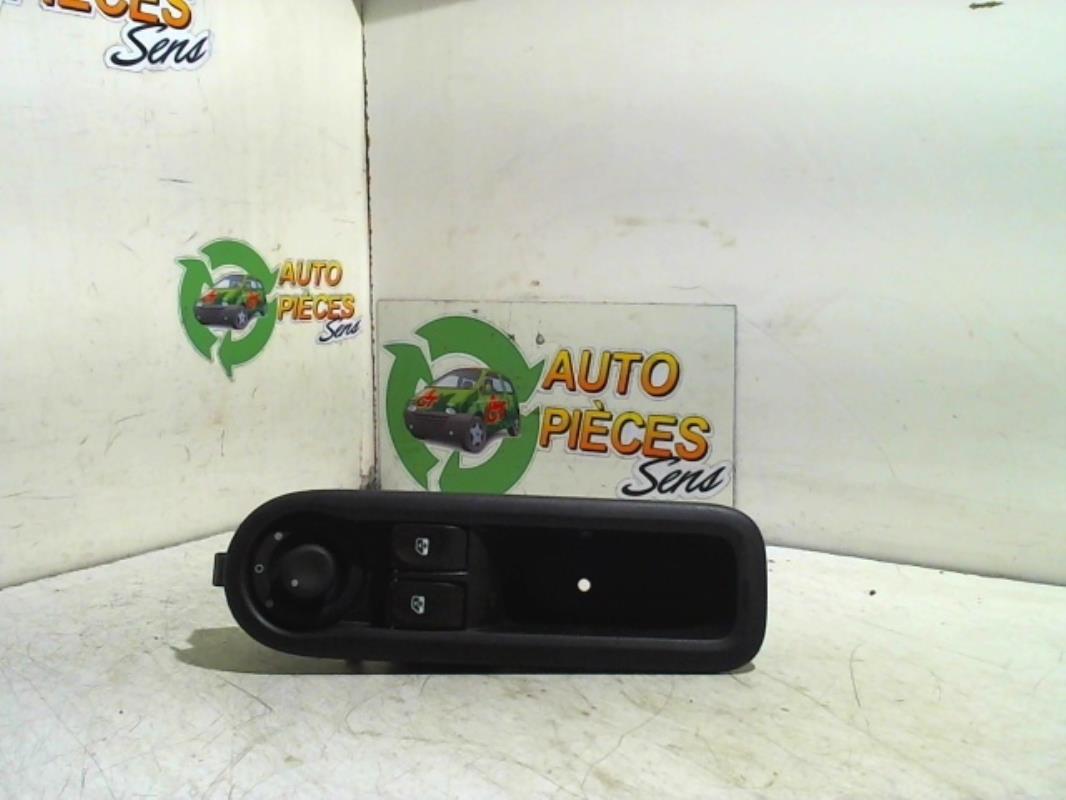 Interrupteur de leve vitre RENAULT TWINGO 2 PHASE 1 Essence - 1
