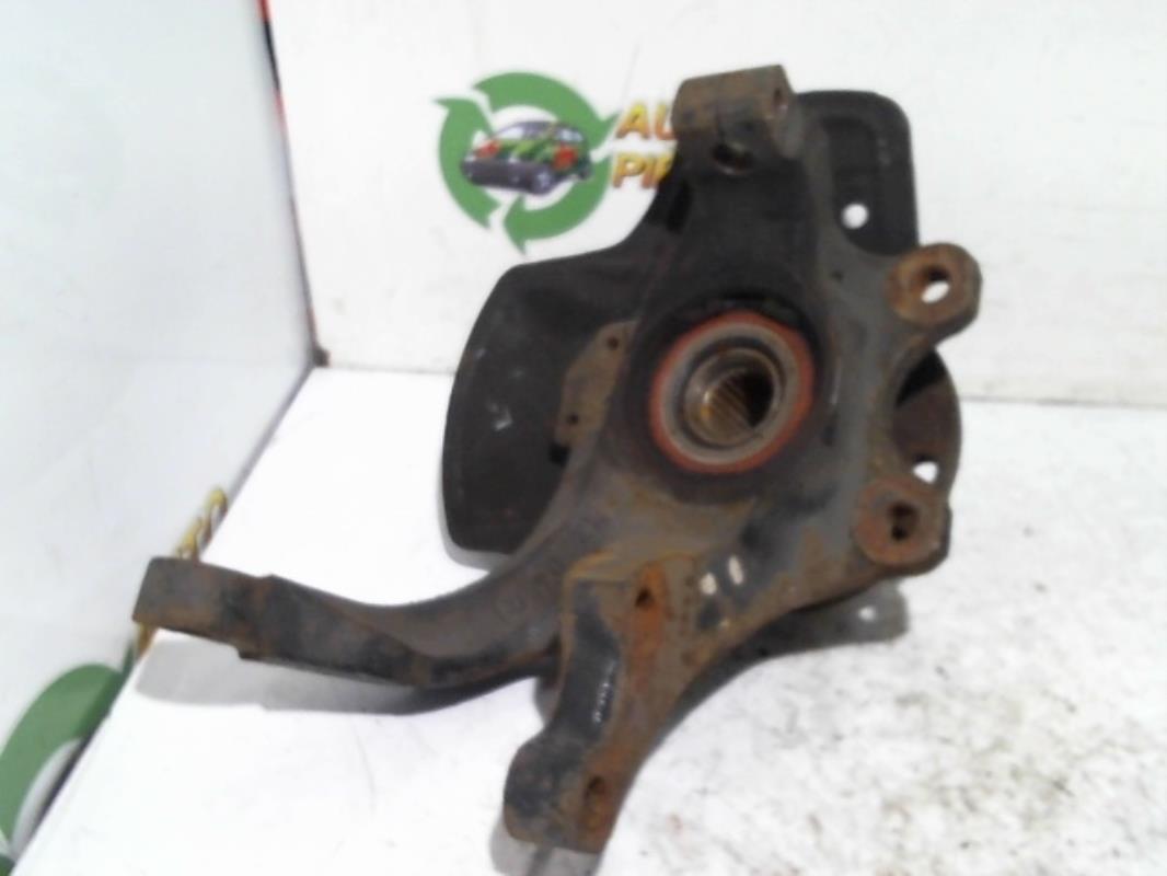 Moyeu avant droit OPEL CORSA A  - 1