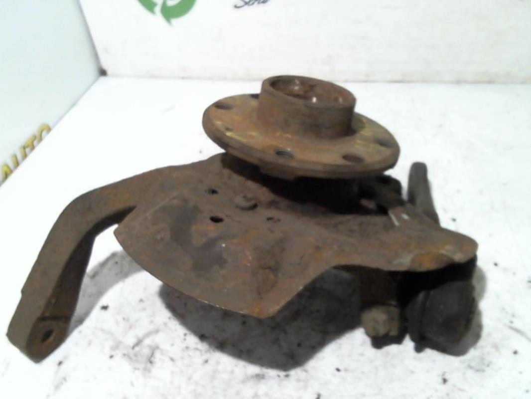 Moyeu avant droit OPEL CORSA A  - 1