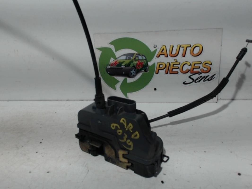 Serrure arriere droit RENAULT SCENIC 2 PHASE 1 Diesel - 1