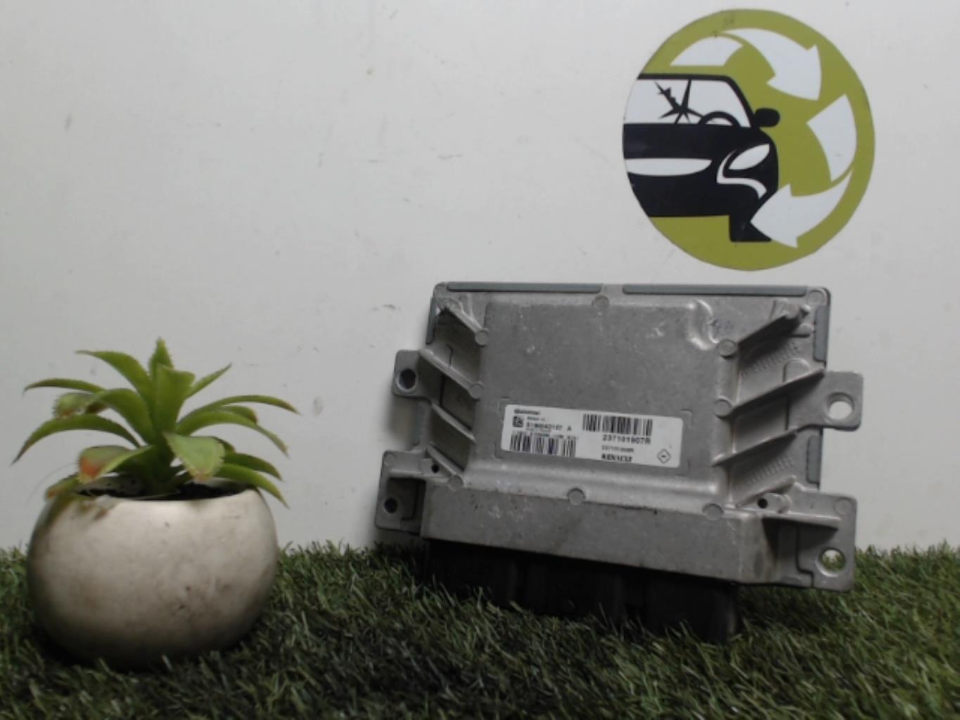 Calculateur RENAULT CLIO 3 PHASE 2  - 1