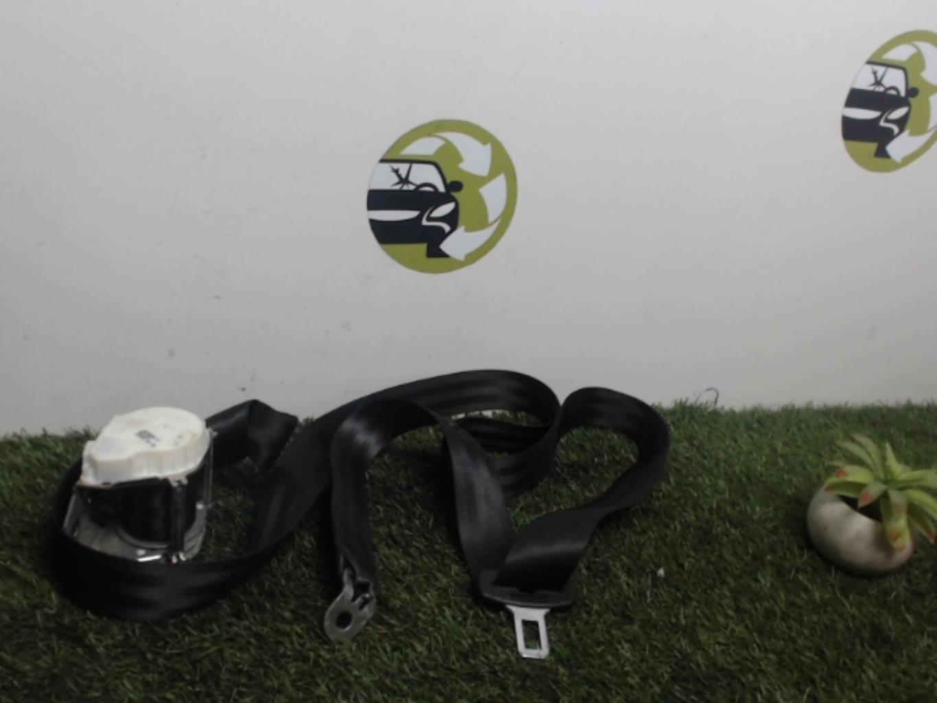Ceinture arriere droit VOLKSWAGEN EOS CABRIO PHASE 1 Essence - 1