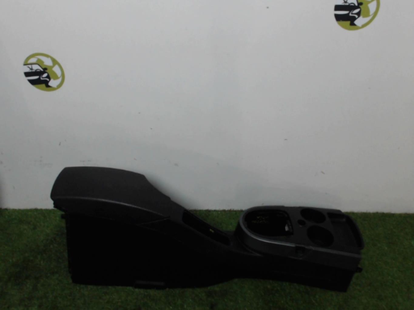 Console central (interieur plastique) SEAT TOLEDO 3 Diesel - 1