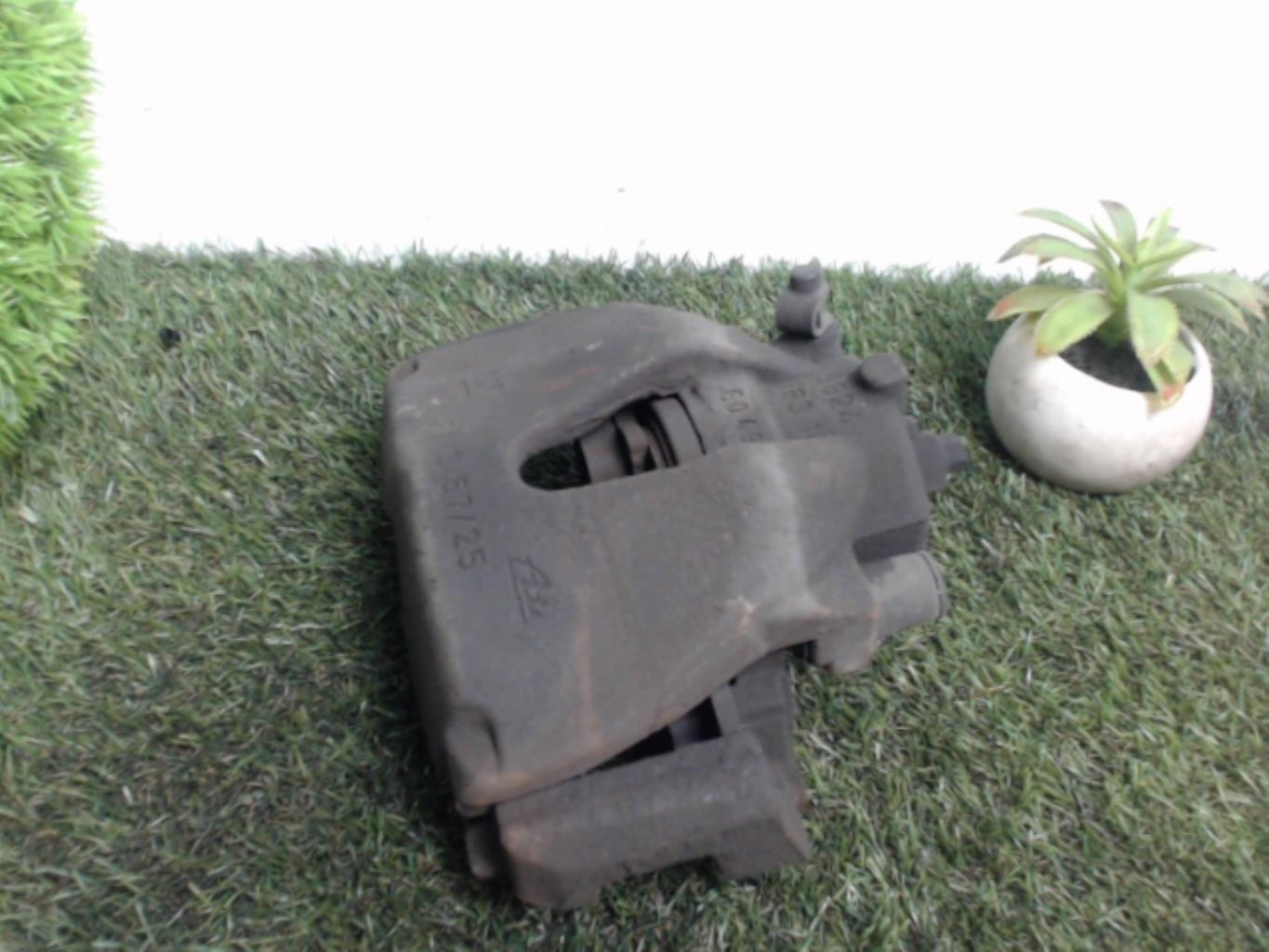 Etrier avant droit (freinage) OPEL ASTRA H PHASE 1 Diesel - 1
