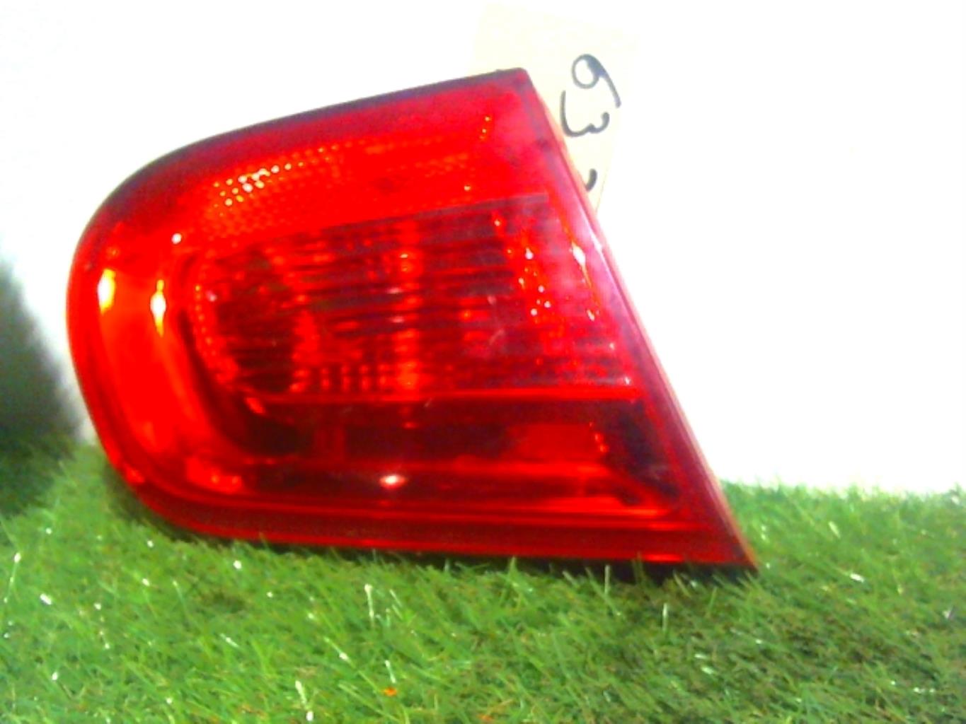 Feu arriere secondaire gauche (feux) VOLKSWAGEN EOS CABRIO PHASE 1 Essence - 1