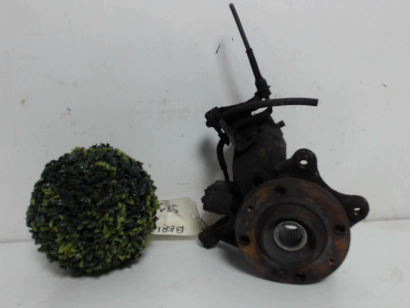 Moyeu avant droit CITROEN BERLINGO 1 PHASE 1 Diesel - 1