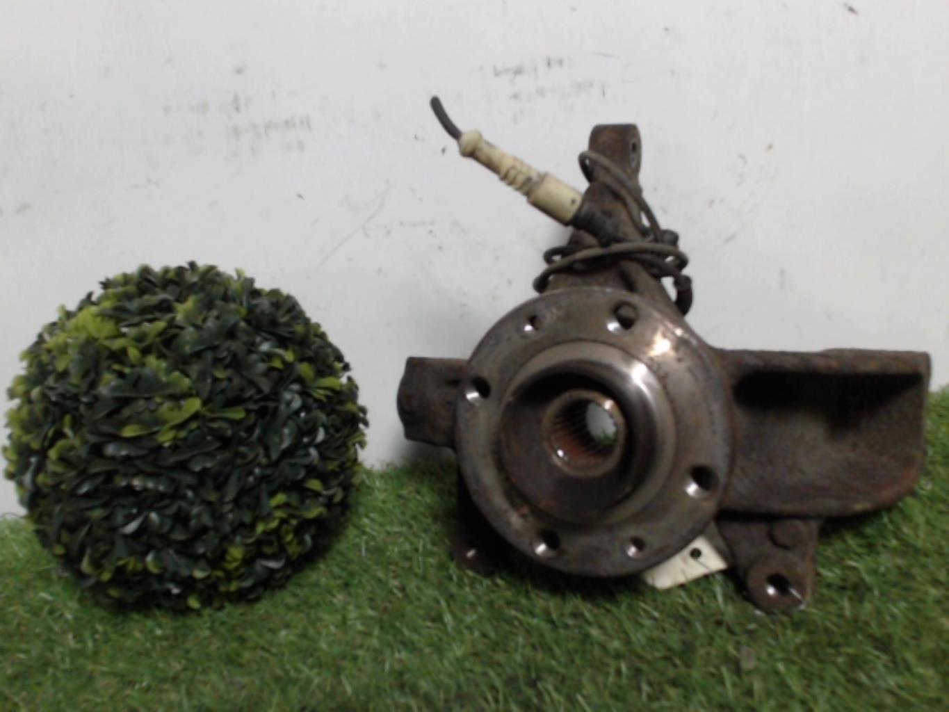 Moyeu avant droit RENAULT SCENIC 2 PHASE 1 Diesel - 1