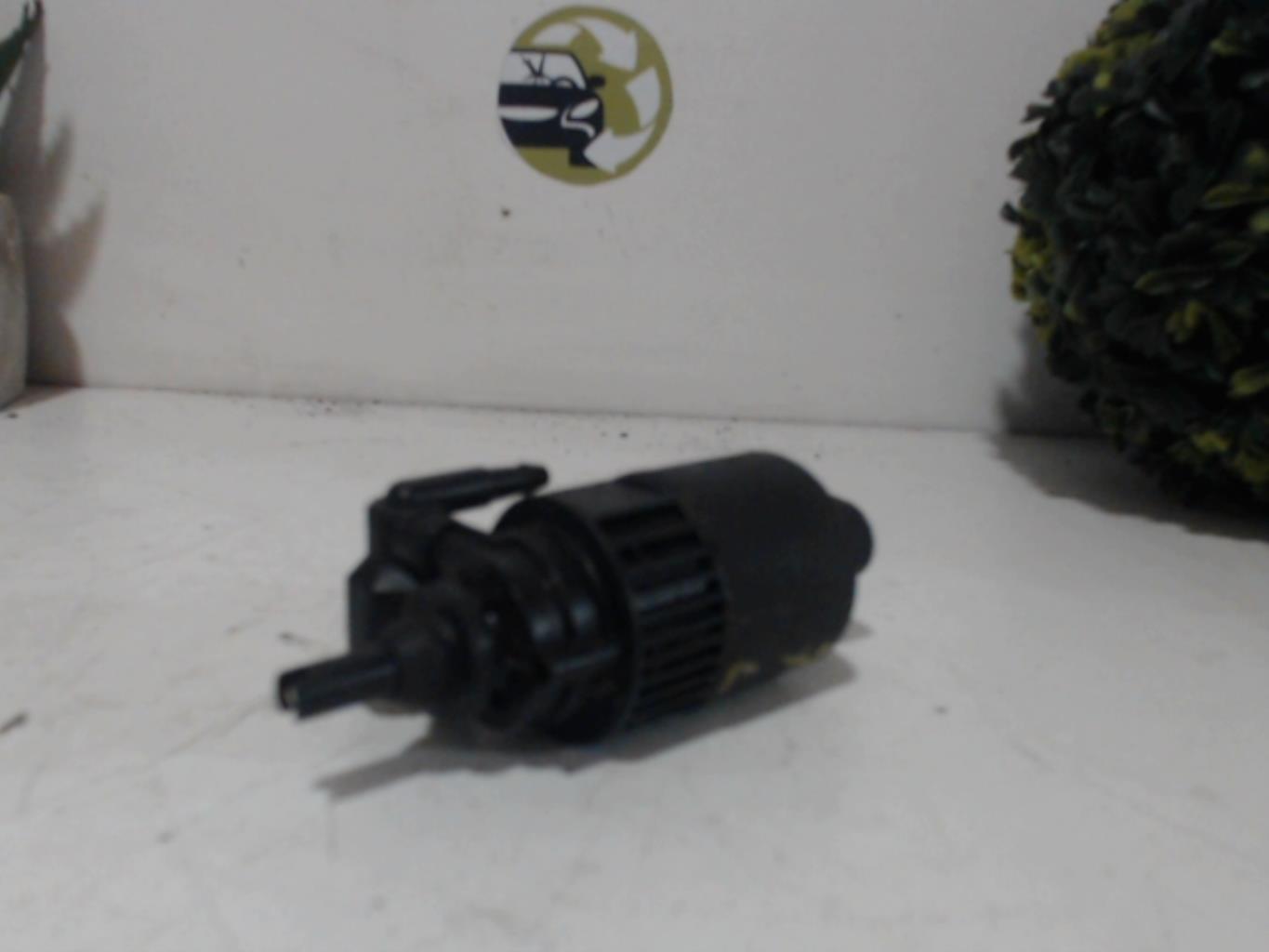 Pompe lave glace avant RENAULT LAGUNA 1 PHASE 1 Diesel - 1