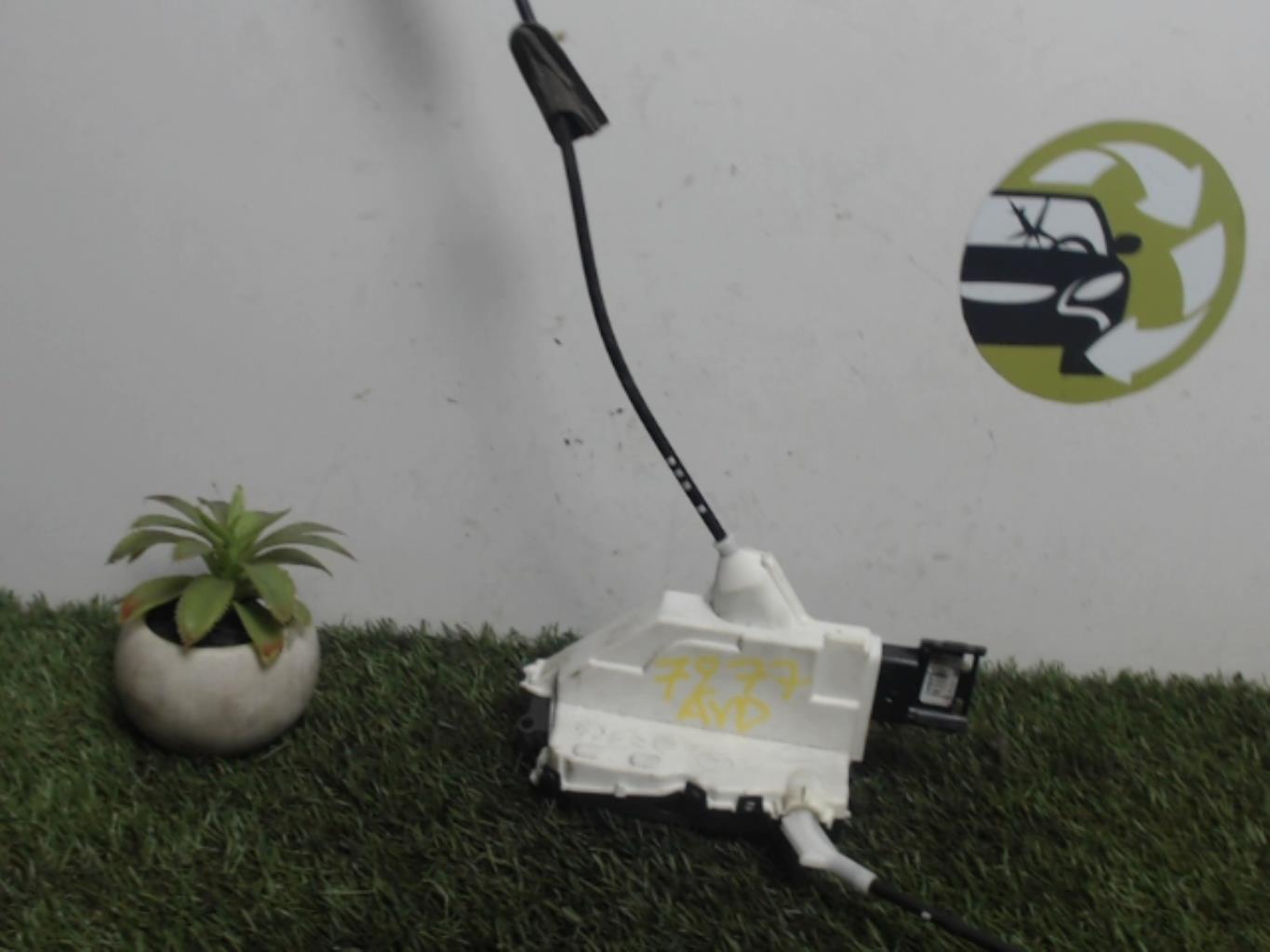 Serrure avant droit CITROEN C3 2 PHASE 1 Essence - 1