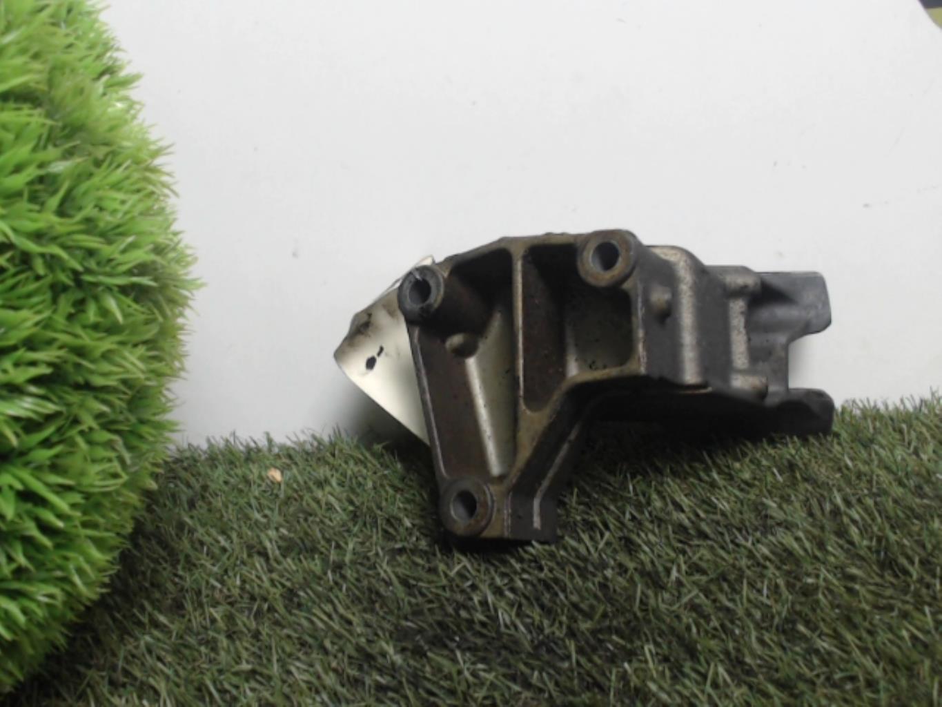 Support moteur gauche PEUGEOT 306 PHASE 2 Diesel - 1