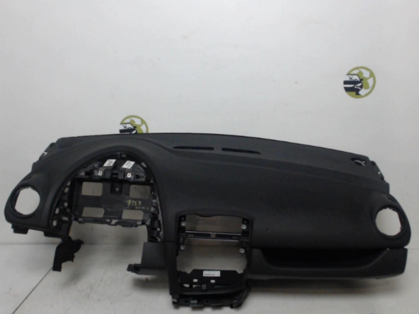 Tableau de bord RENAULT CLIO 4 PHASE 1 Diesel - 1