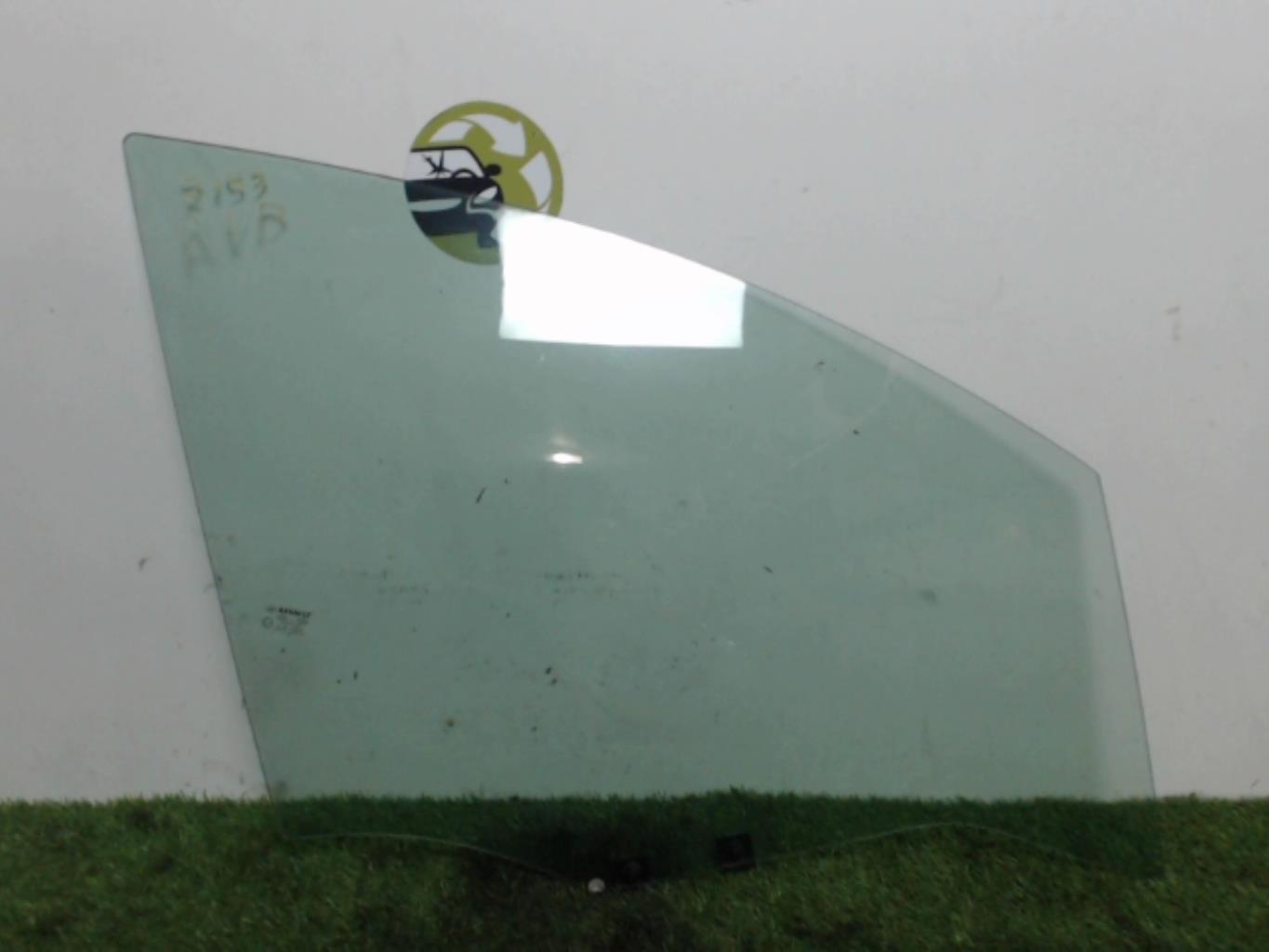 Vitre avant droit RENAULT CLIO 4 PHASE 1 Diesel - 1