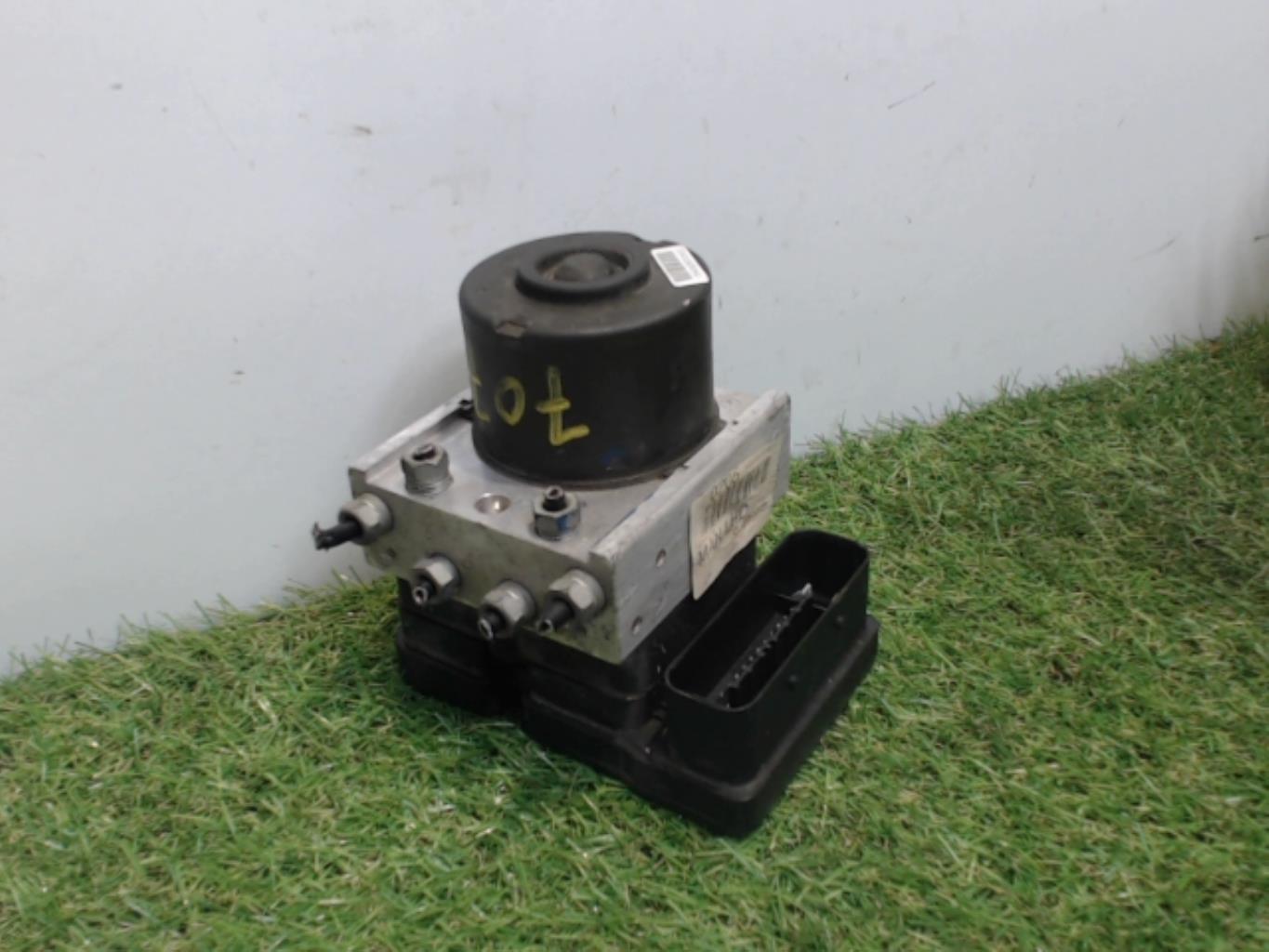 Bloc ABS (freins anti-blocage) FORD FOCUS 2 PHASE 1 Diesel - 1