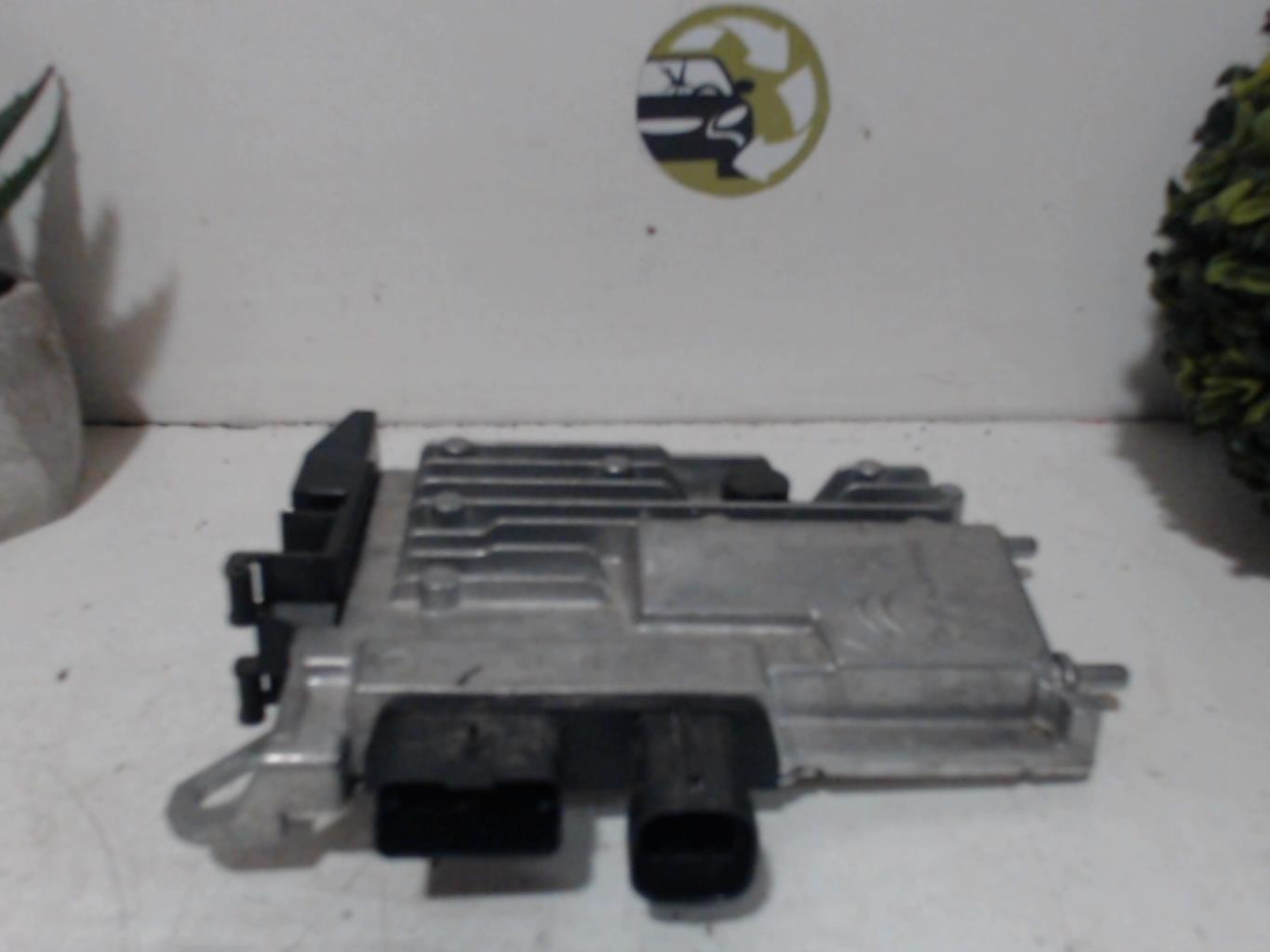 Calculateur CITROEN C4 2 PHASE 2 Essence - 1