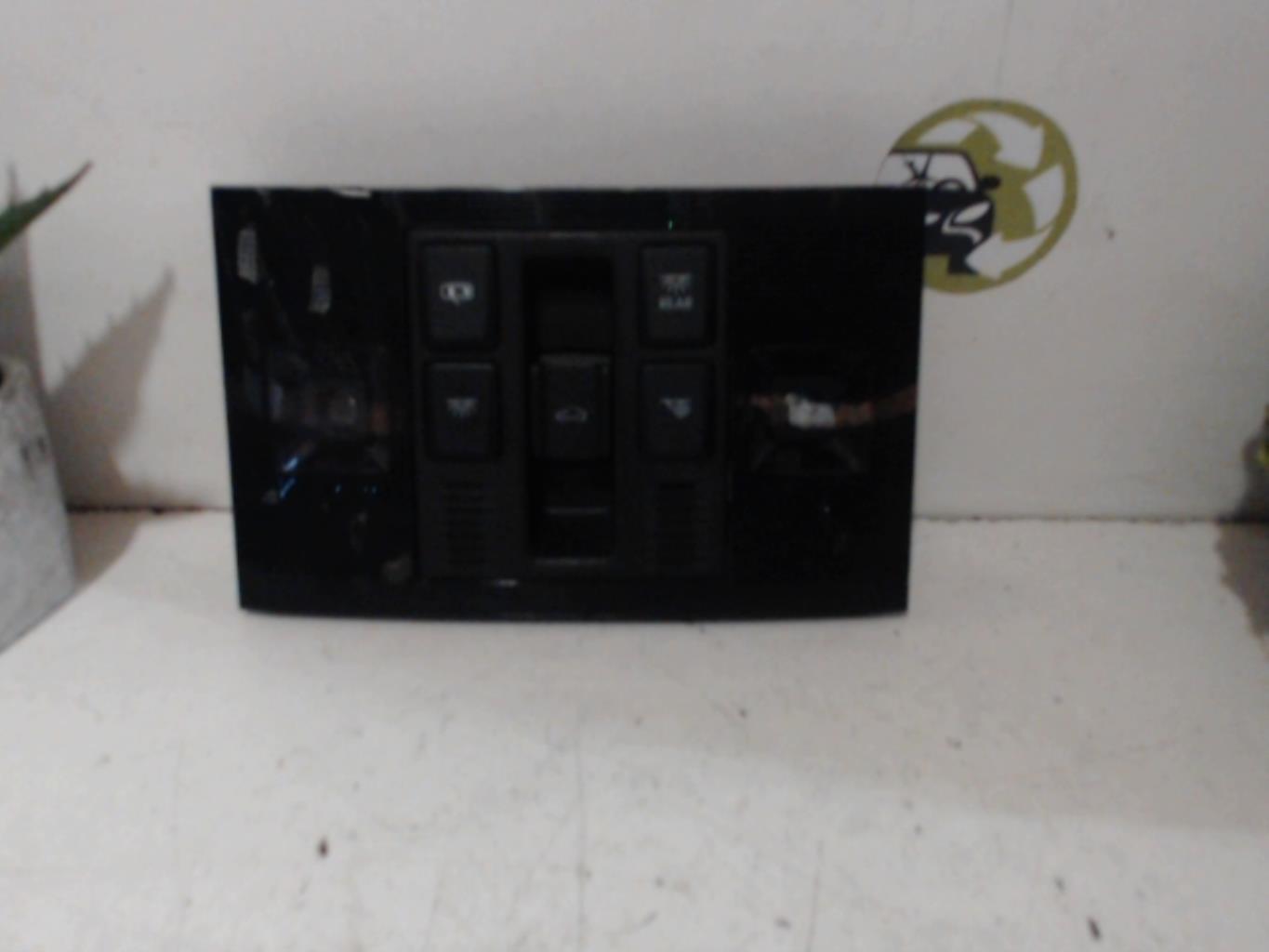 Eclairage de plafonnier VOLKSWAGEN GOLF 7 PHASE 1 Essence - 1