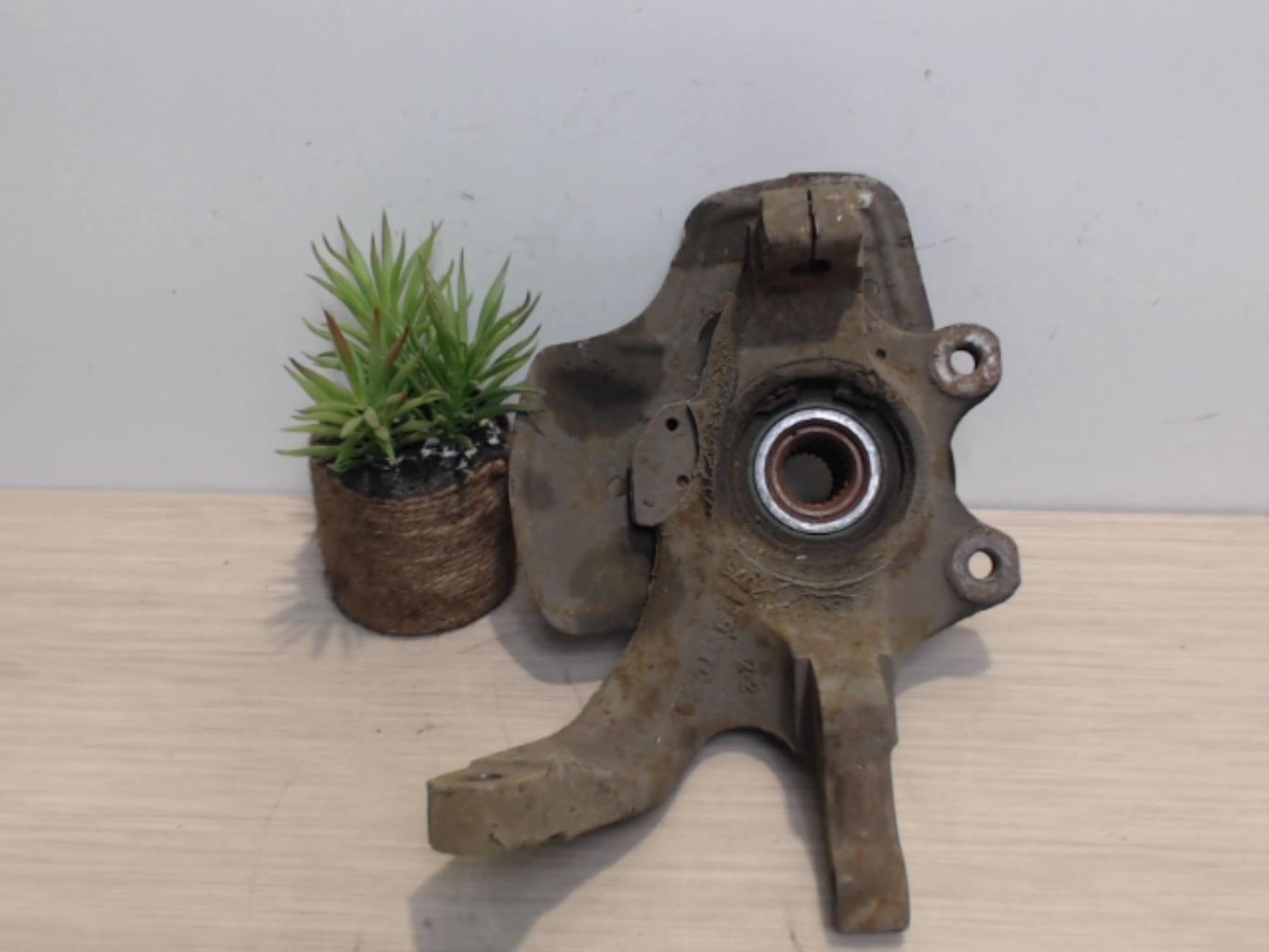 Moyeu avant gauche OPEL CORSA B PHASE 2 Diesel - 1