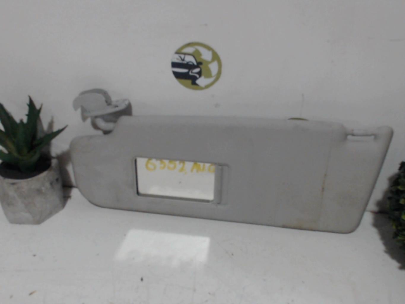 Pare soleil gauche SKODA FABIA 2 PHASE 2 Diesel - 1