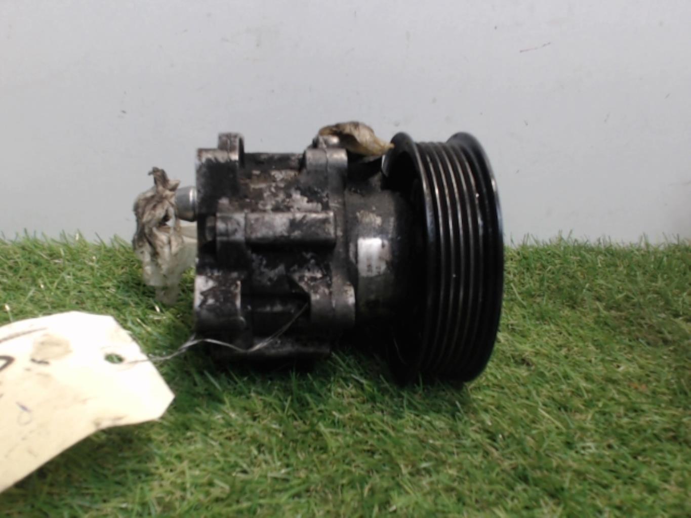 Pompe de direction PEUGEOT 407 COUPE Diesel - 1