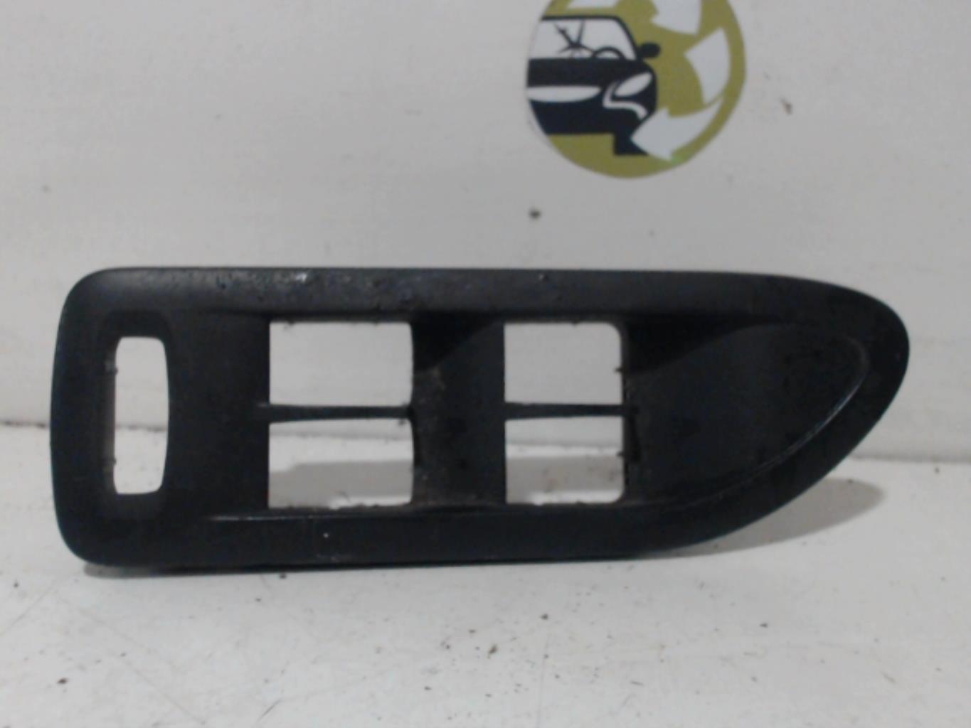 Revetement RENAULT LAGUNA 2 PHASE 1 BREAK Diesel - 1