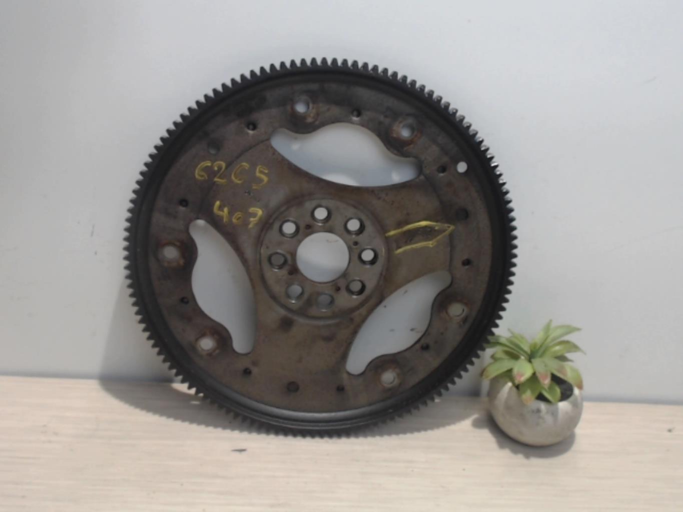 Volant moteur PEUGEOT 407 COUPE Diesel - 1