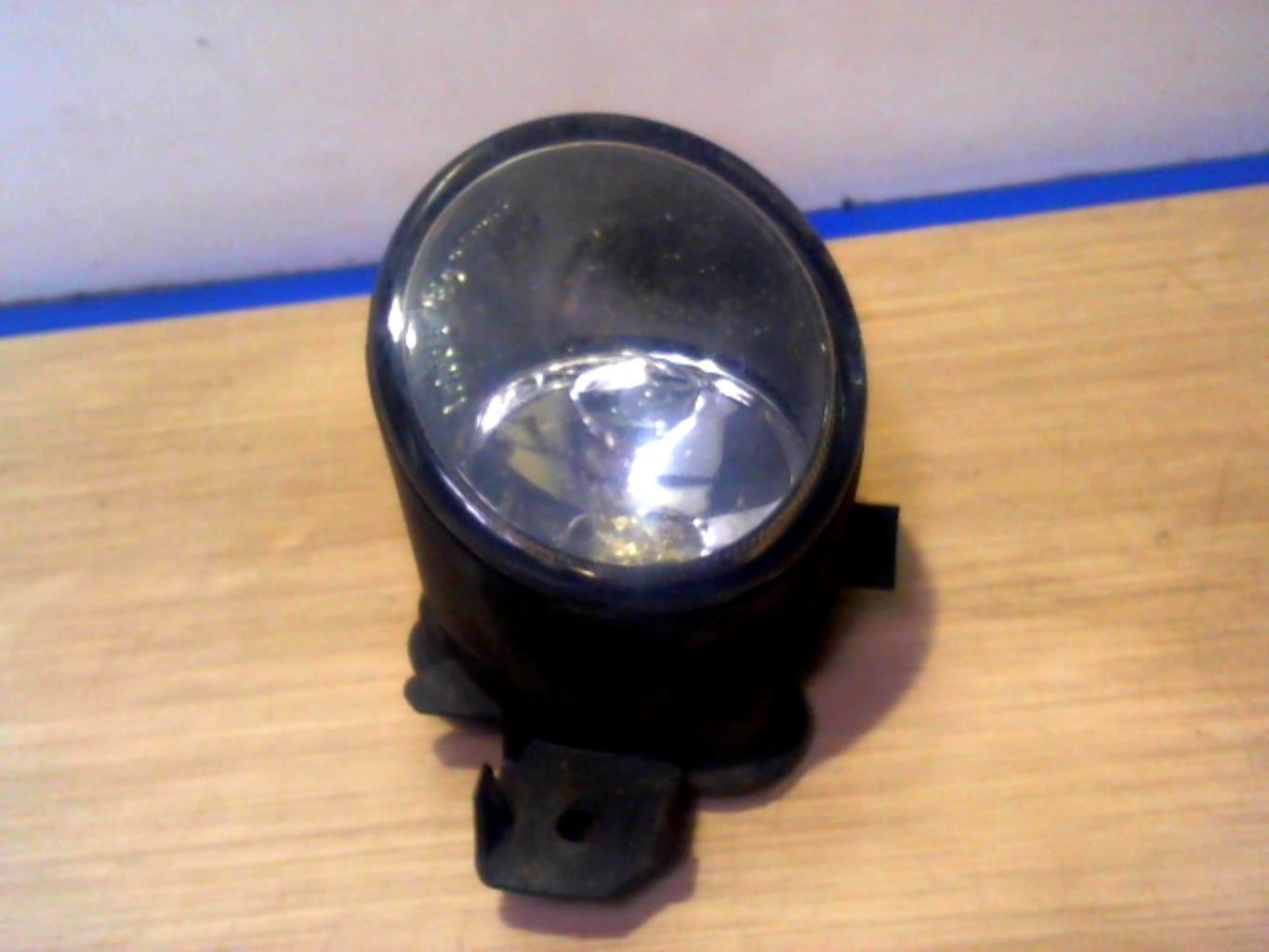 Anti brouillard droit (feux) RENAULT LAGUNA 2 PHASE 1 BREAK Diesel - 1