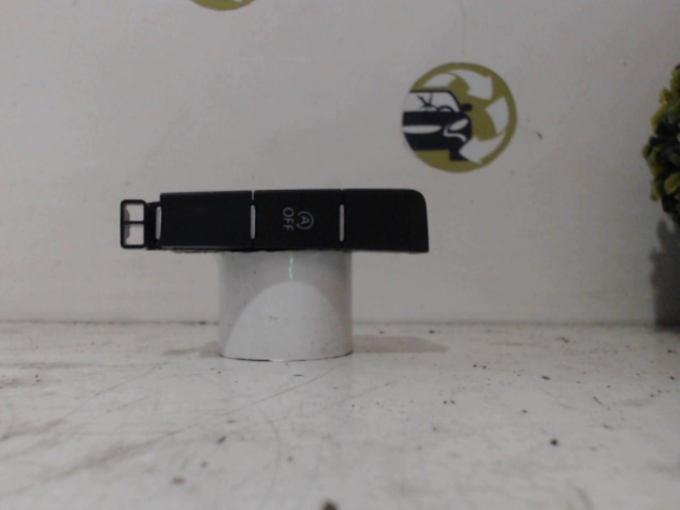 Bouton/Interrupteur VOLKSWAGEN GOLF 7 PHASE 1 Essence - 1
