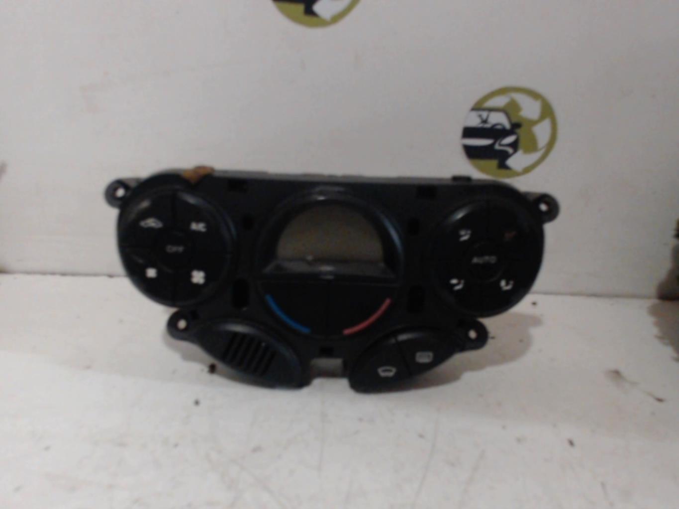 Commande chauffage FORD FOCUS 1 Diesel - 1
