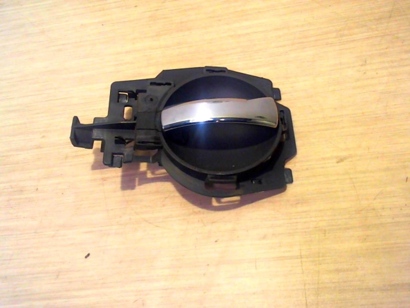 Poignee interieur avant gauche CITROEN C2 PHASE 1 Diesel - 1