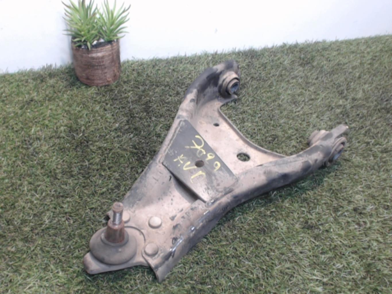 Triangle inferieur avant droit DACIA DUSTER 1 PHASE 1 Diesel - 1