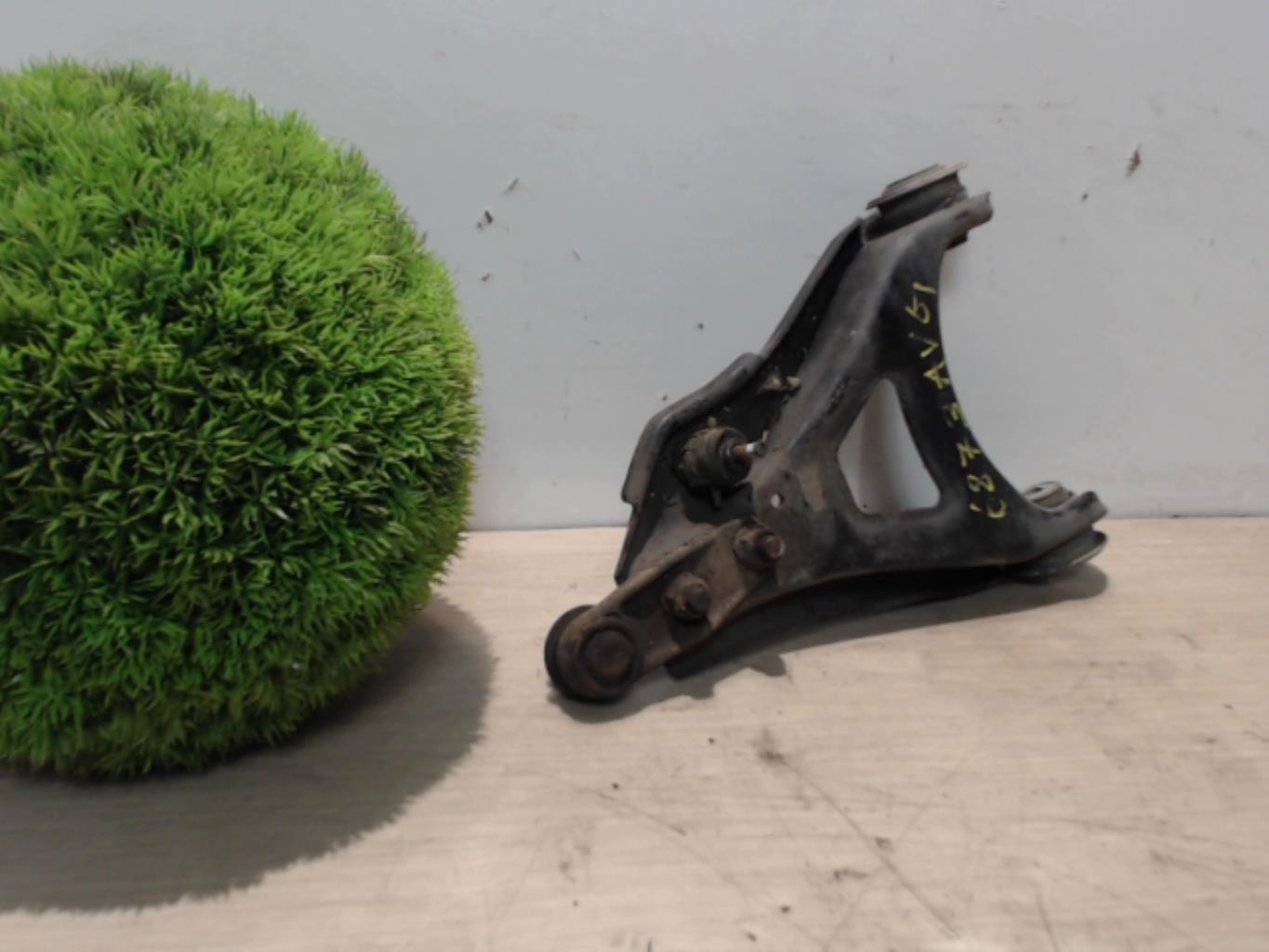 Triangle inferieur avant gauche RENAULT CLIO 2 PHASE 2 Diesel - 1