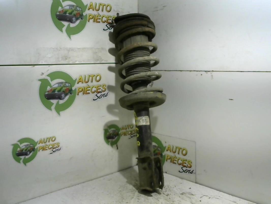 Amortisseur avant droit OPEL CORSA A  - 1