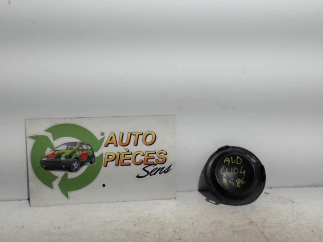 Feu factice avant droit RENAULT CLIO 4 PHASE 1 Diesel - 1