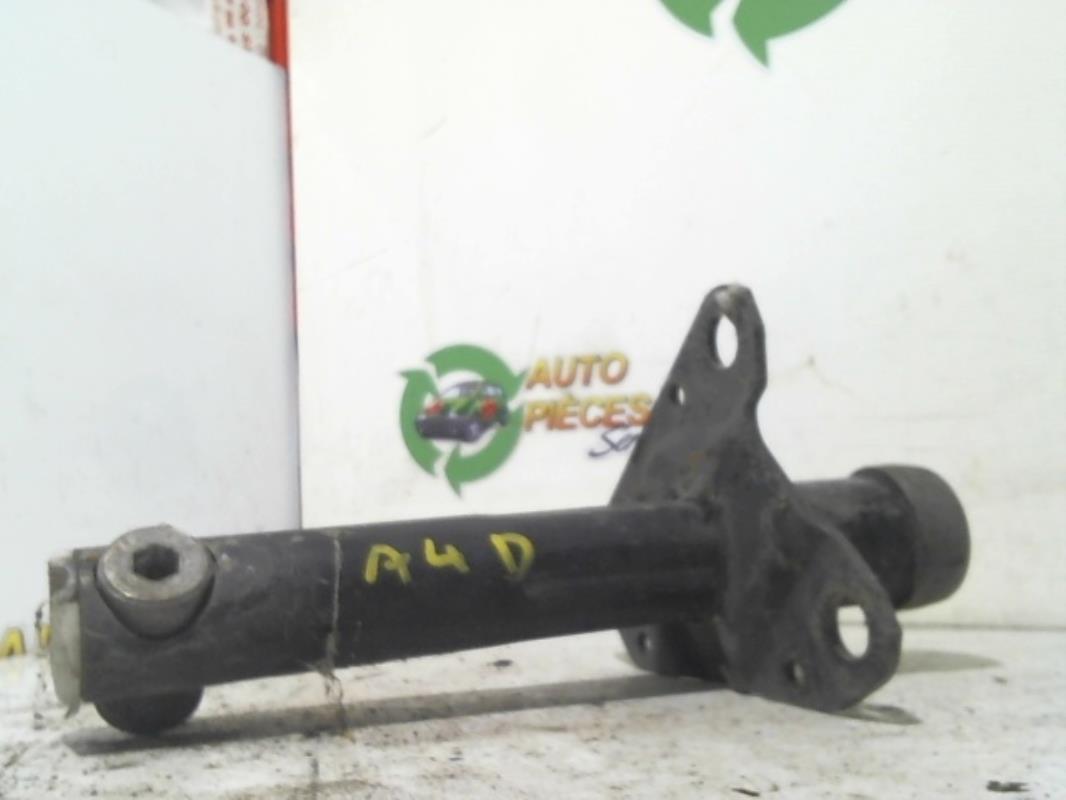 Support de pare chocs avant AUDI A4 3  - 1