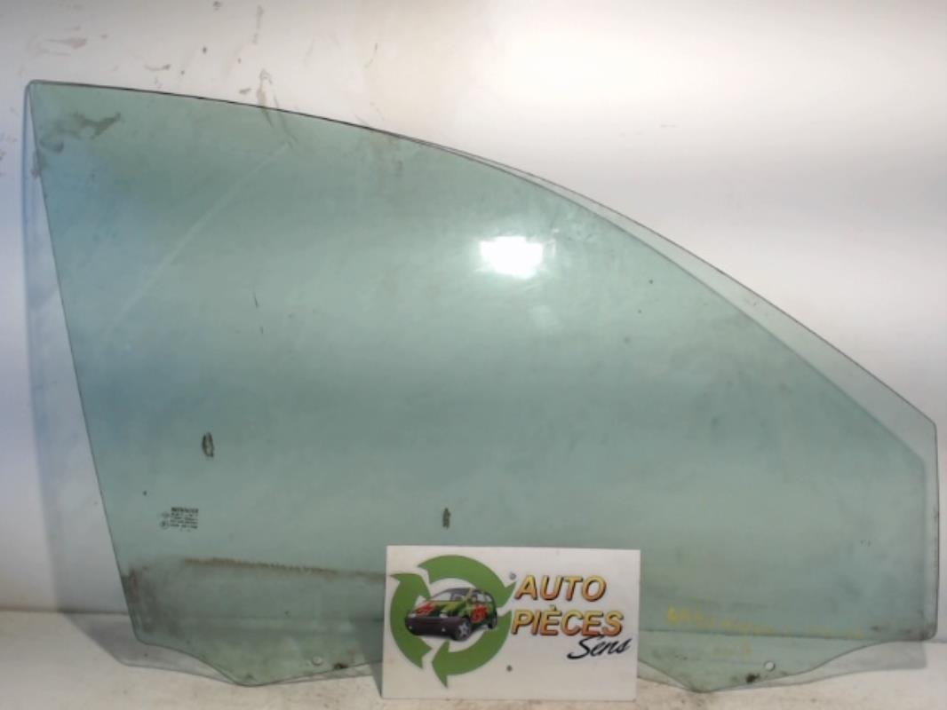 Vitre avant droit RENAULT MEGANE 2 PHASE 1 BREAK Diesel - 1