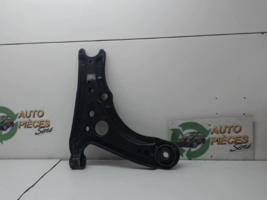 Triangle avant droit VOLKSWAGEN POLO  - 1