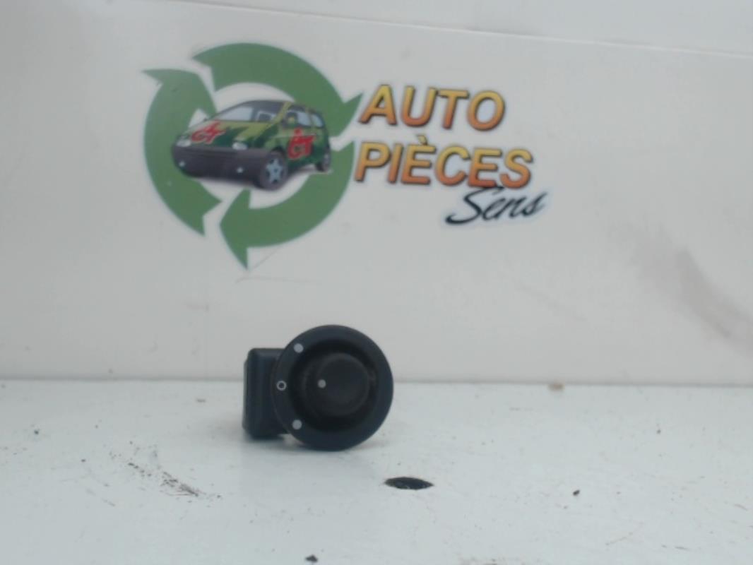 Commande retroviseurs RENAULT CLIO 3 PHASE 1  - 1