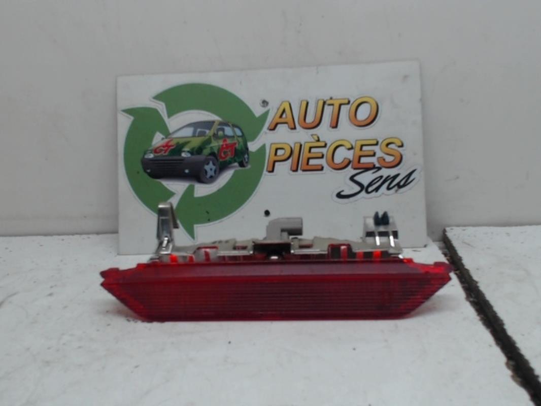 Feu arriere stop central TOYOTA YARIS 1 PHASE 1 Diesel - 1