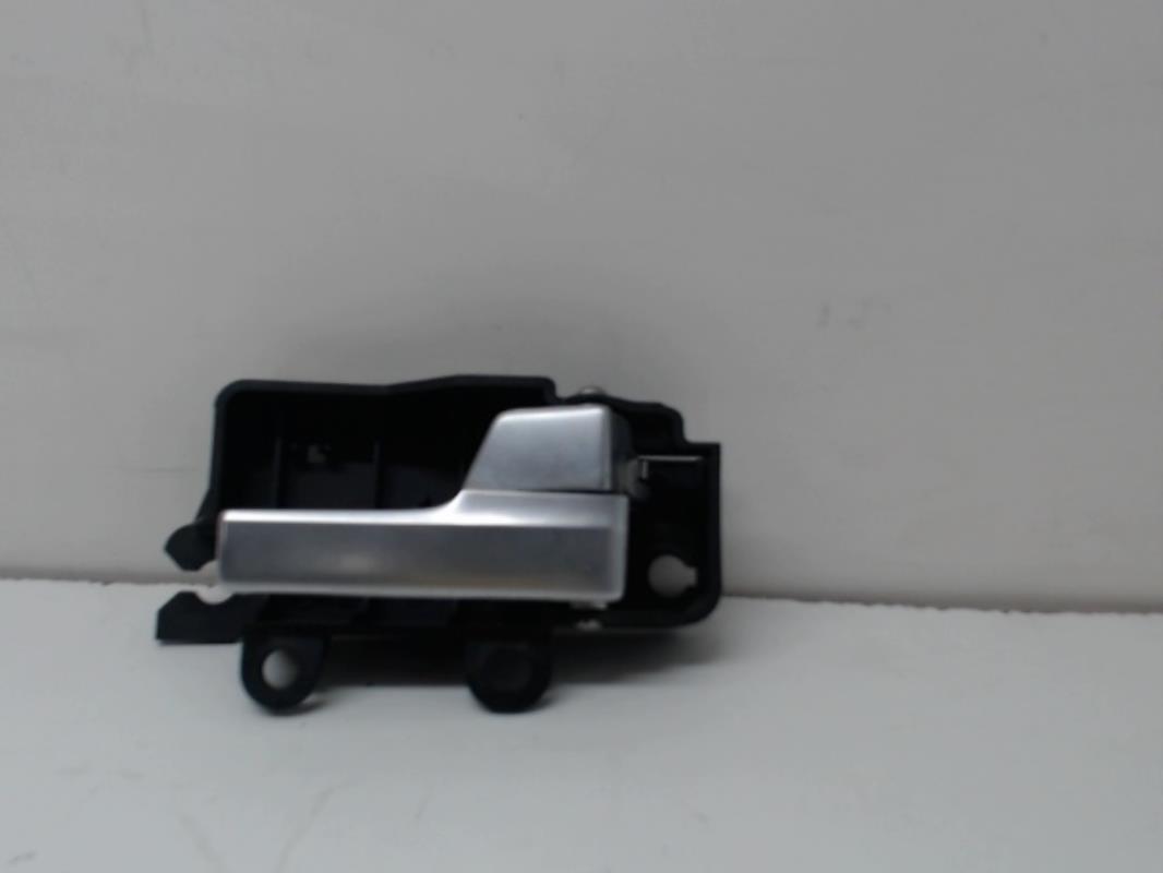 Poignee porte avant droit FORD C-MAX 1 PHASE 1 Diesel - 1
