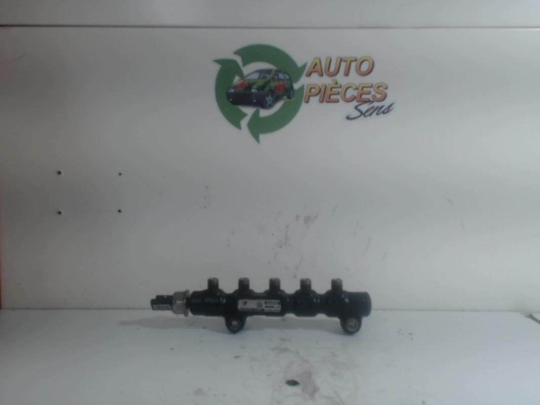 Rampe injection PEUGEOT 207  - 1